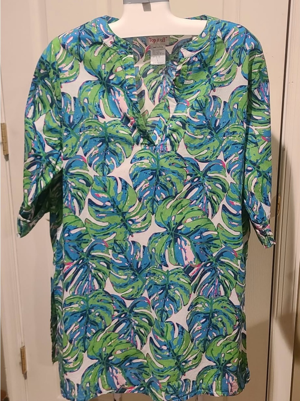Top It Off Women’s Green & Blue Tropical Tunic